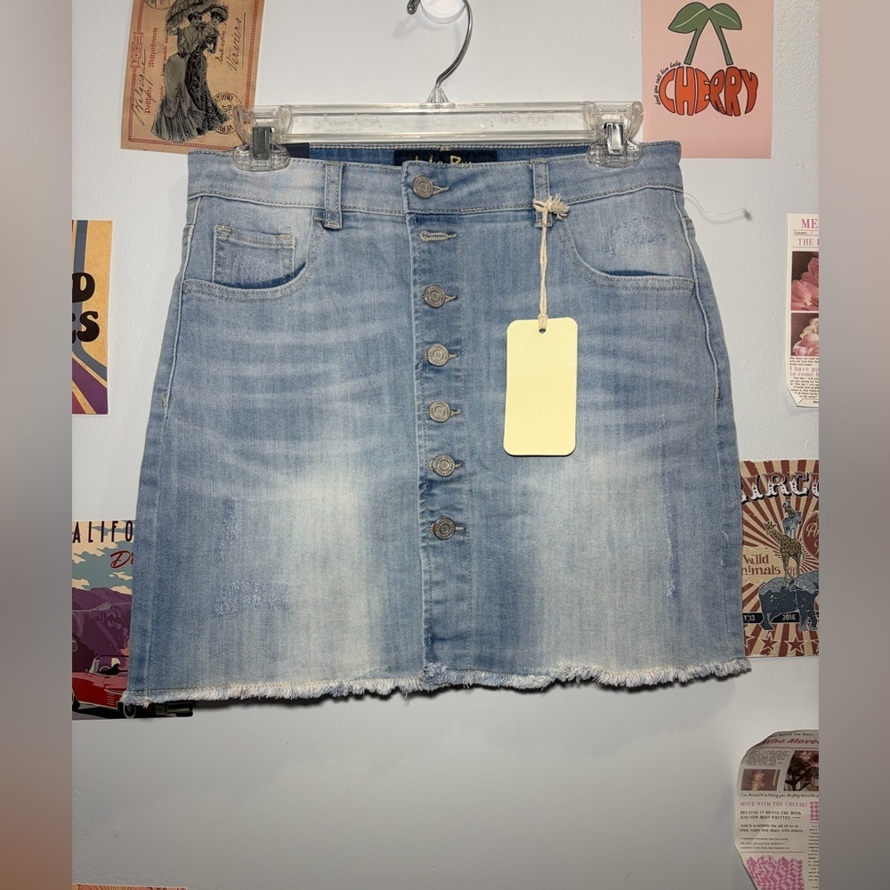 Indigo Rein Light Wash Denim Button-Front Mini Skirt